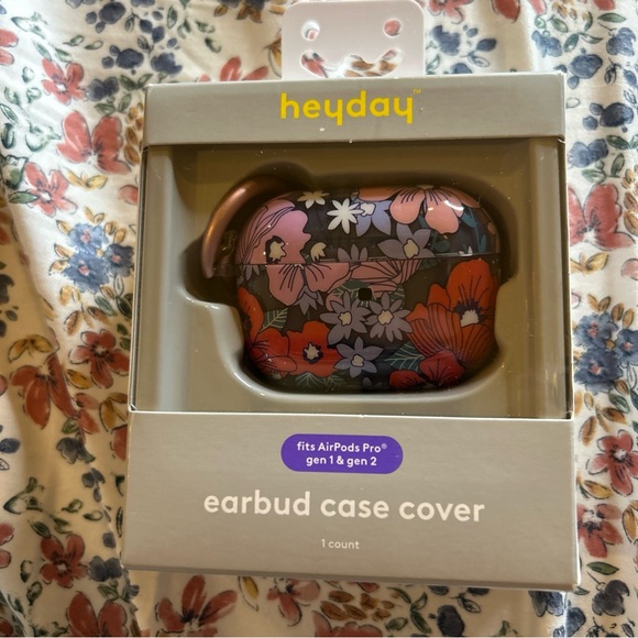 heyday Other - Heyday Multicolor Floral Earbud Case